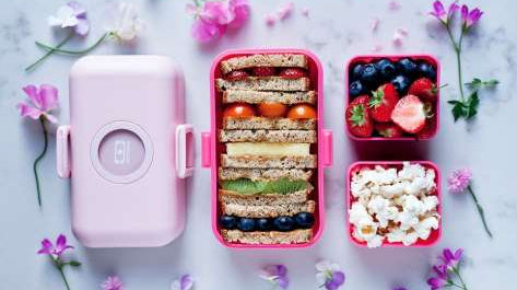 PRZEGRÓDKI, PODZIAŁKI, PIĘTERKA – NA DZIECIĘCE ROZMAITOŚCI