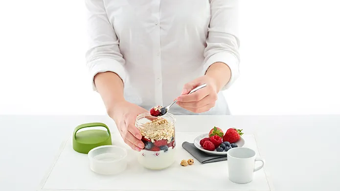 Jaki pojemnik na owsiankę do pracy wybrać? Praktyczny przewodnik