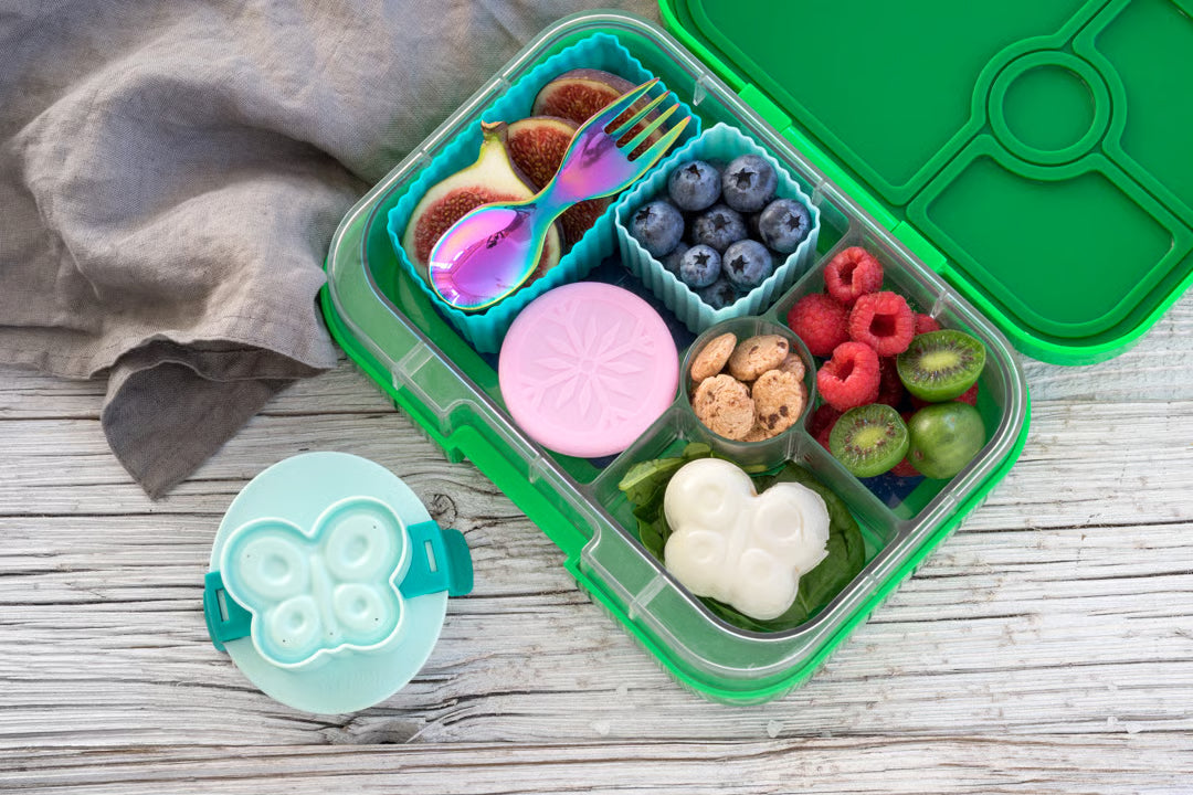 2 Foremki do lunchboxów Yumbox – idealne do rozdzielania przekąsek w lunchboxie, na owoce, orzeszki, sery i inne przekąski, kolor: morski