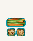 Silikonowe foremki MontiiCo Pine – idealne do rozdzielania przekąsek w lunchboxie dziecka, na owoce, orzeszki, sery i inne przekąski, kolor: zielony