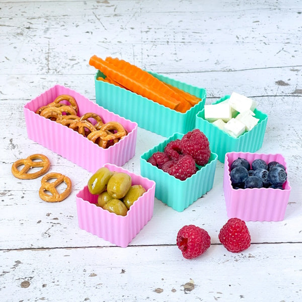 6 Foremek do lunchboxów Yumbox Pink/Aqua– idealne do rozdzielania przekąsek w lunchboxie, na owoce, orzeszki, sery i inne, kolor: różowy/turkusowy