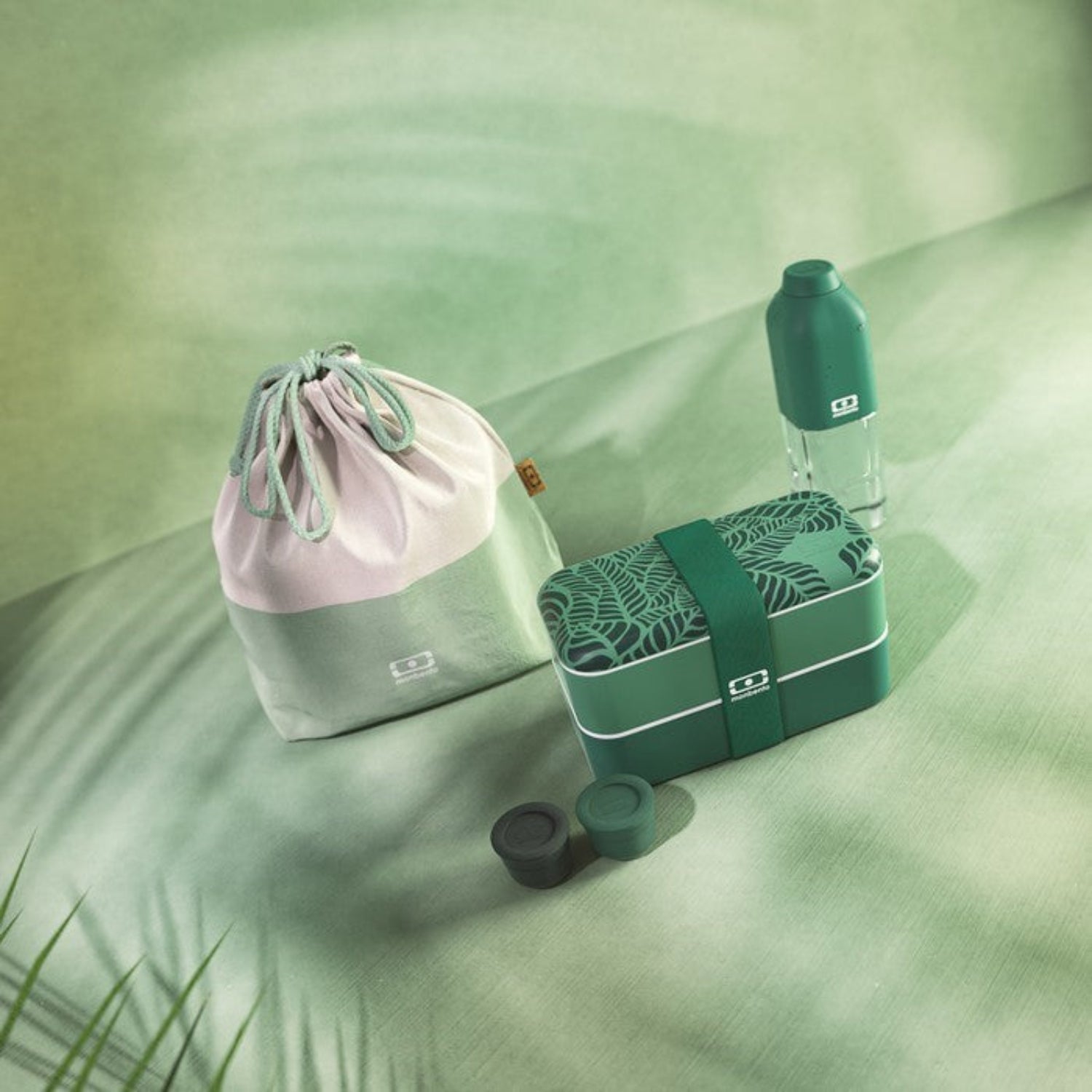 Monbento Original – dwupoziomowy lunchbox z miseczką. Szczelny, BPA free, do mikrofalówki i zmywarki. Stylowy francuski design, wzór: Jungle