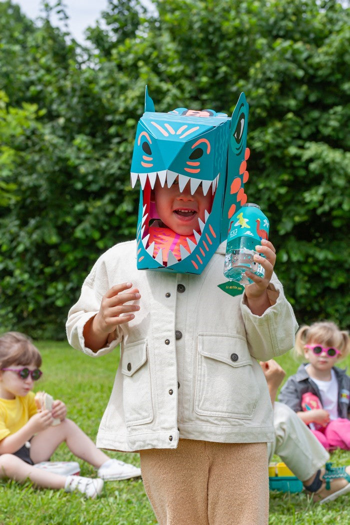 Monbento Positive S Blue Dino – ultralekka butelka 350 ml z tritanu. Trwała, kompaktowa, bez BPA, idealna do torby czy plecaka, wzór: dinozaury