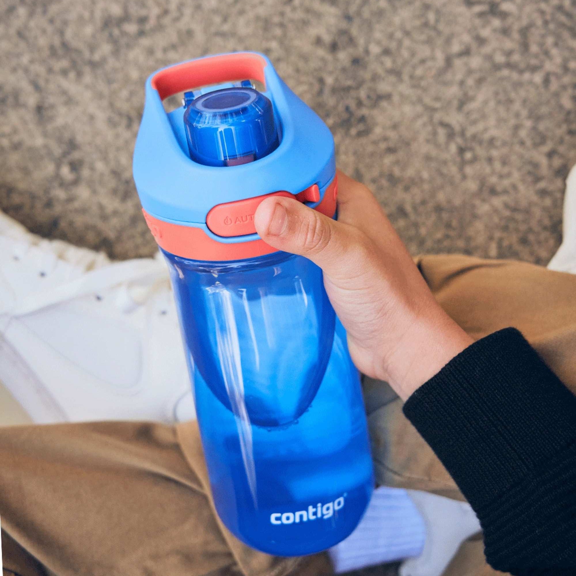 Contigo Jessie Blue Poppy – bezpieczna butelka dla dziecka, szczelna i prosta w użyciu jedną ręką, kolor: niebieski