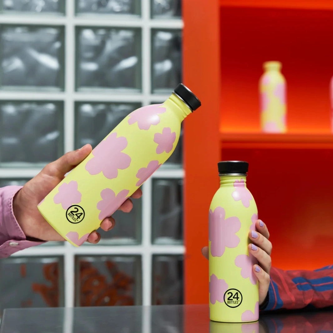 Urban Bottle Daydreaming Yellow 500 ml – lekka, szczelna butelka ze stali nierdzewnej, idealna na co dzień, kolor: żółty/różowy