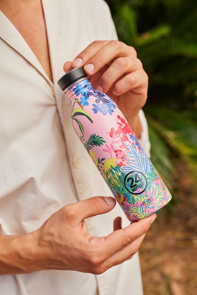 Urban Bottle Pink Paradise 500 ml – lekka, szczelna butelka ze stali nierdzewnej, idealna na co dzień.