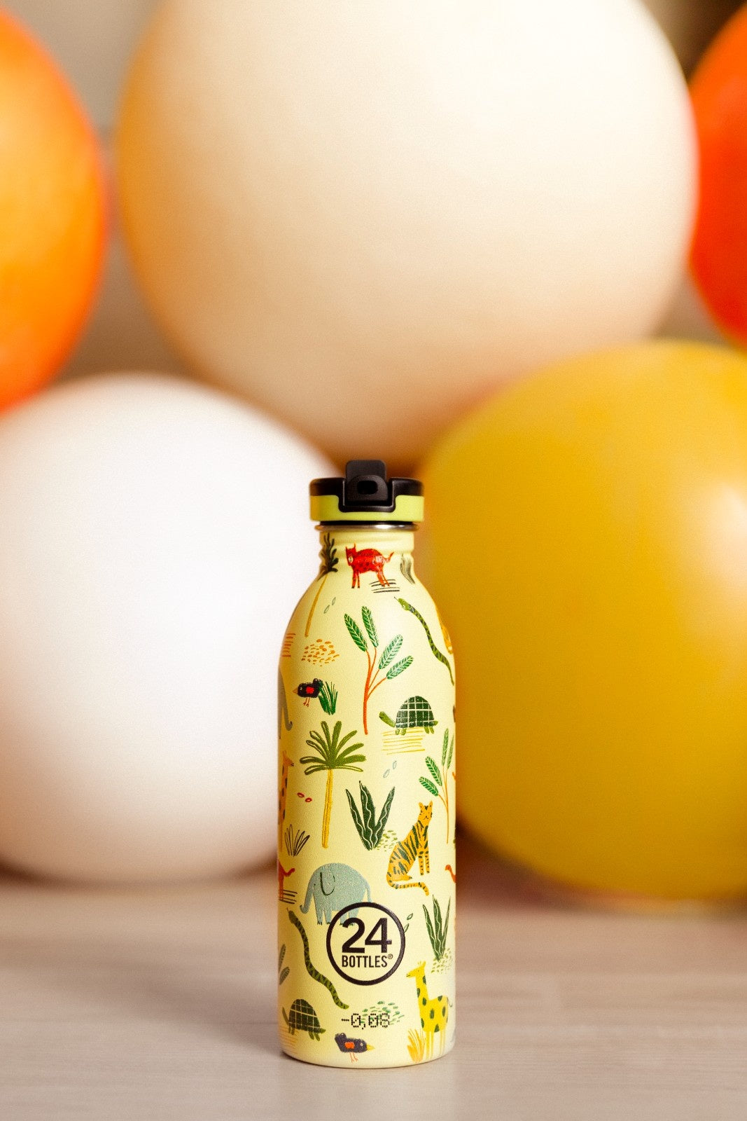 Butelka na wodę dla dzieci 24Bottles Jungle Friends – bezpieczna, lekka i szczelna butelka wielorazowa z matowym wykończeniem, wzór: dżungla