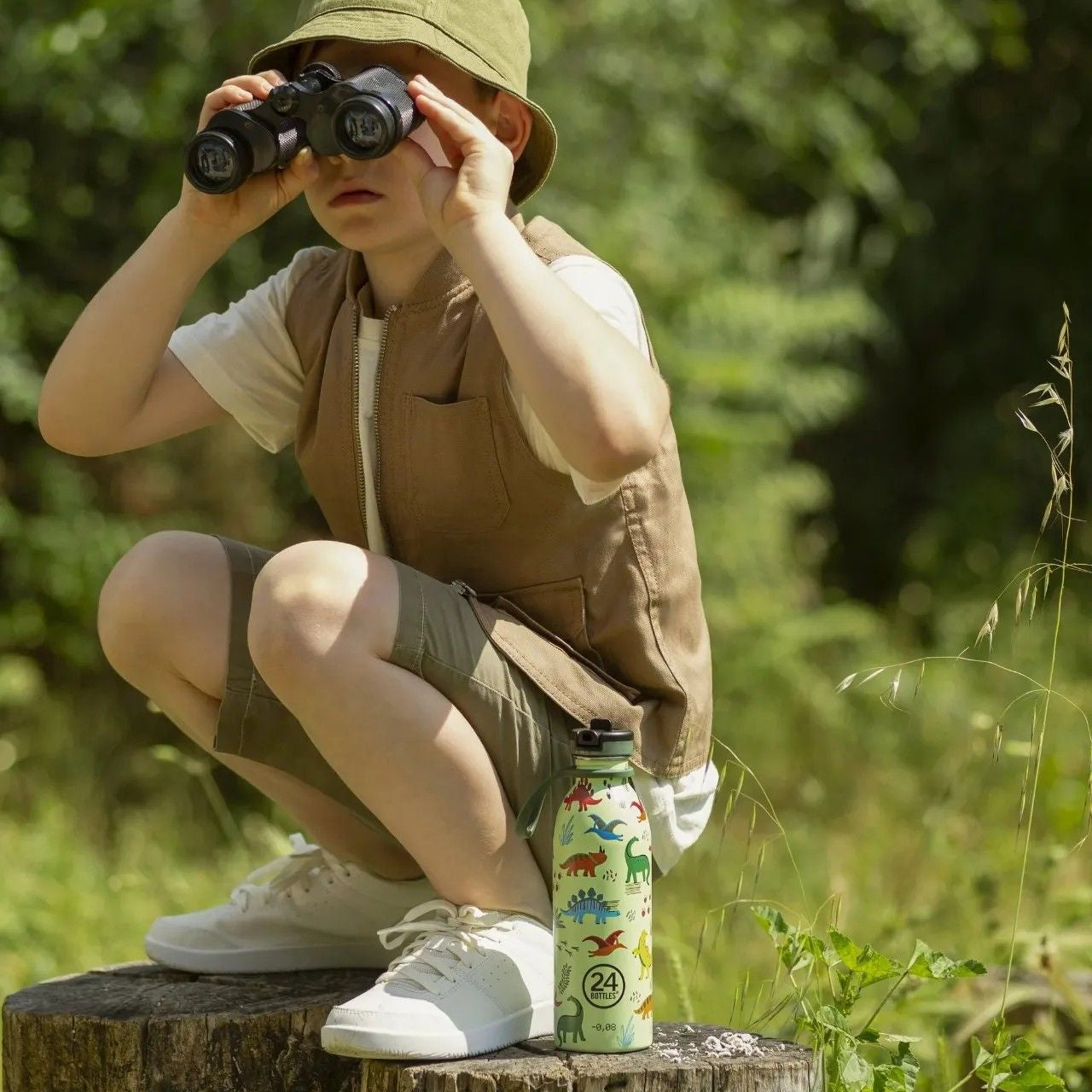 Butelka na wodę dla dzieci 24Bottles Jurassic Friends – bezpieczna, lekka i szczelna butelka wielorazowa z matowym wykończeniem, wzór: dinozaury