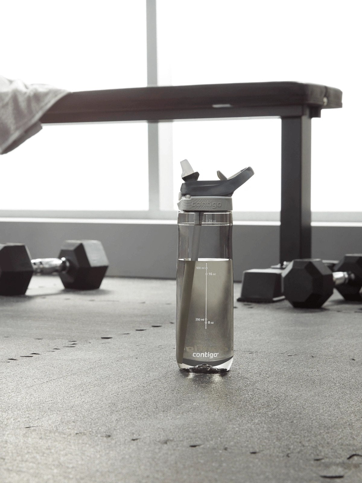 Contigo Ashland Smoke – butelka z recyklingu, ze słomką i ustnikiem AutoSpout®, szczelna i bezpieczna, kolor: szary