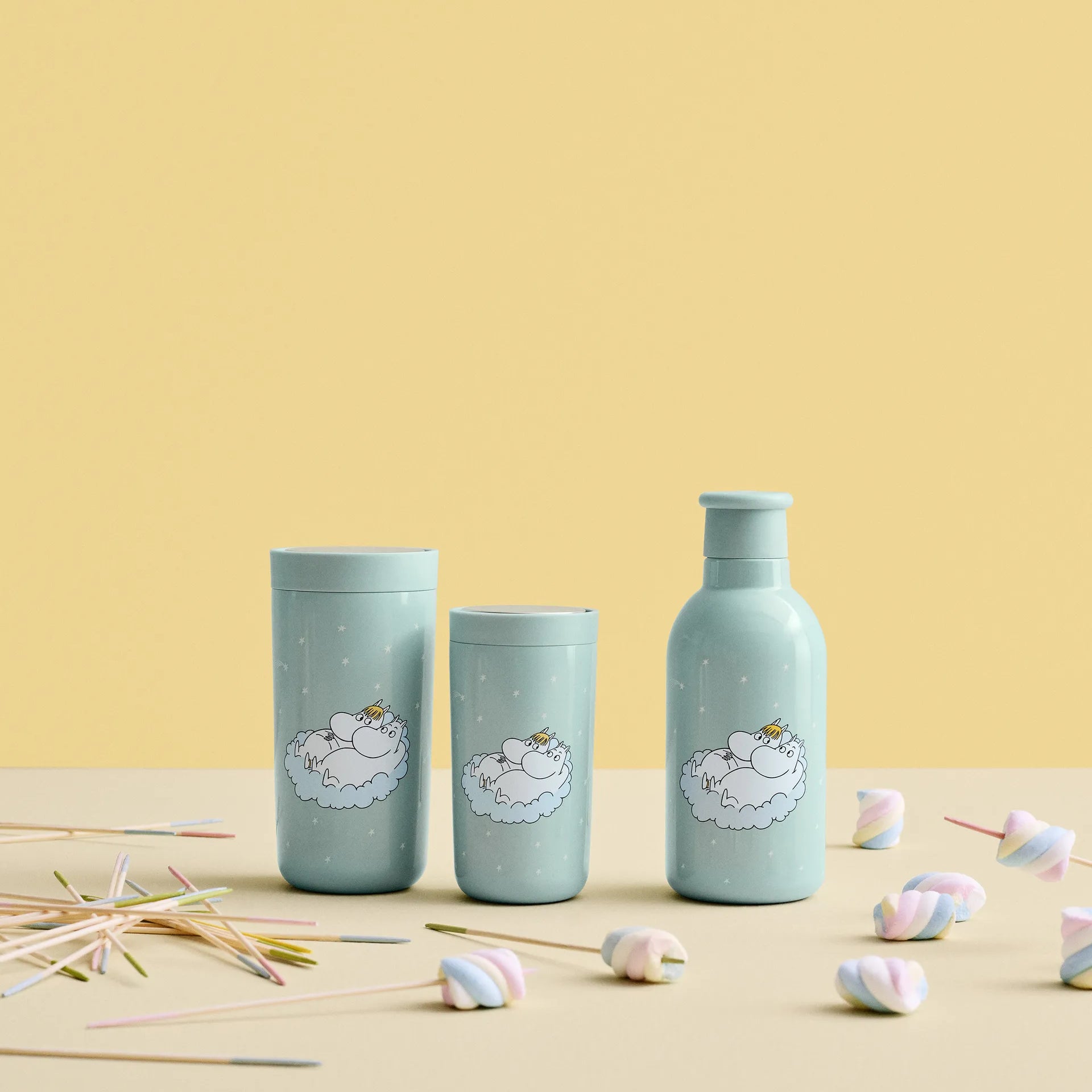 Zielona butelka termiczna RIG-TIG Shooting Star - utrzymuje ciepło do 9 h i zimno do 18 h. Stal nierdzewna, 100% szczelna, wolna od BPA