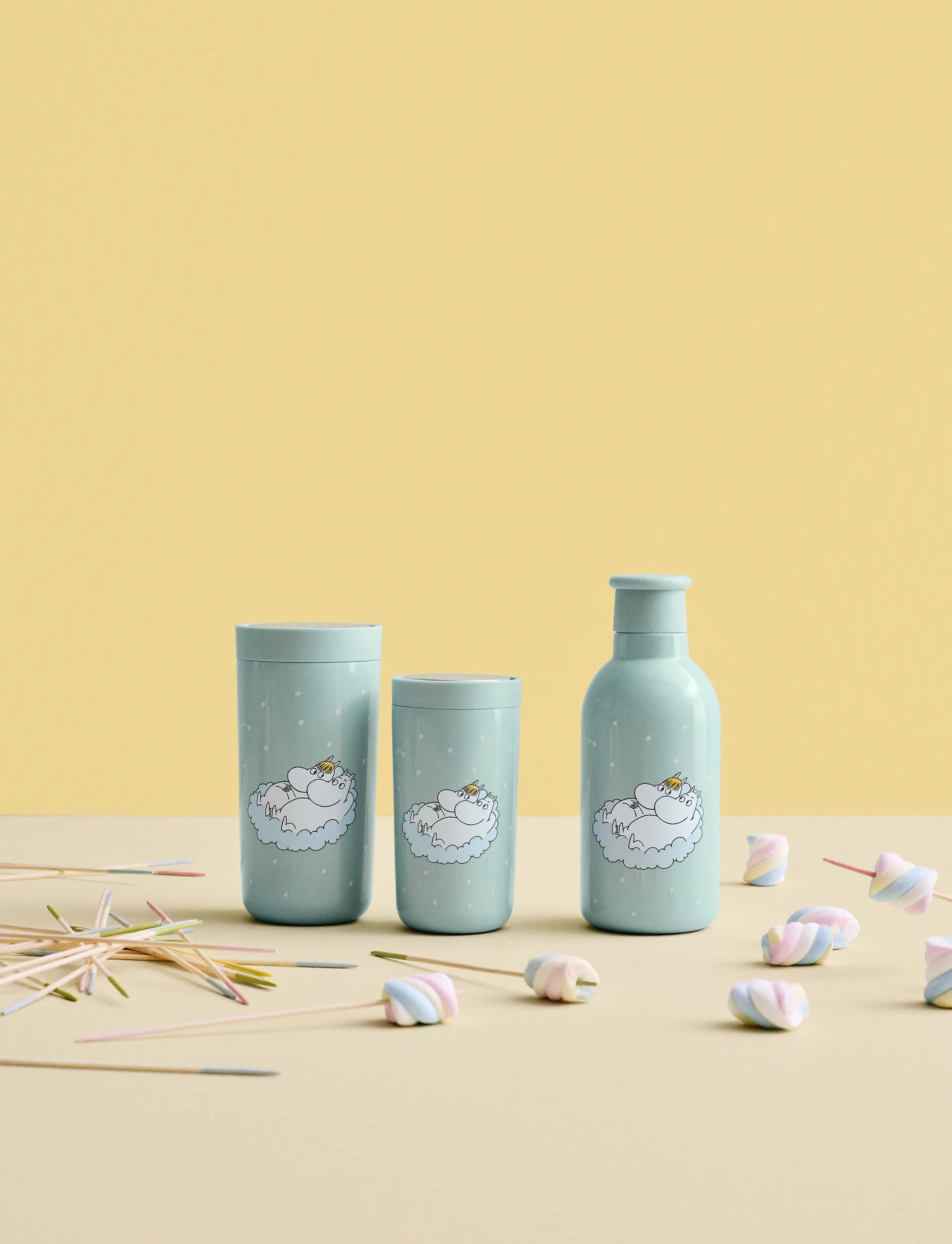 Zielona butelka termiczna RIG-TIG Shooting Star - utrzymuje ciepło do 9 h i zimno do 18 h. Stal nierdzewna, 100% szczelna, wolna od BPA