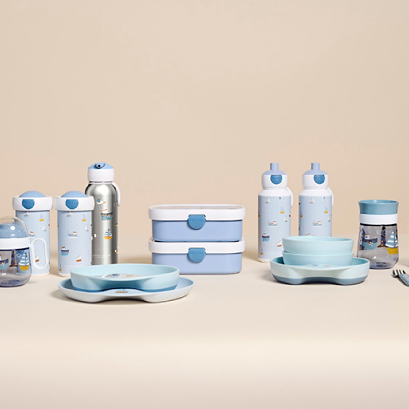 Butelka termiczna Mepal dla dzieci – stal nierdzewna, słomka i uchwyt, wzór: sailors