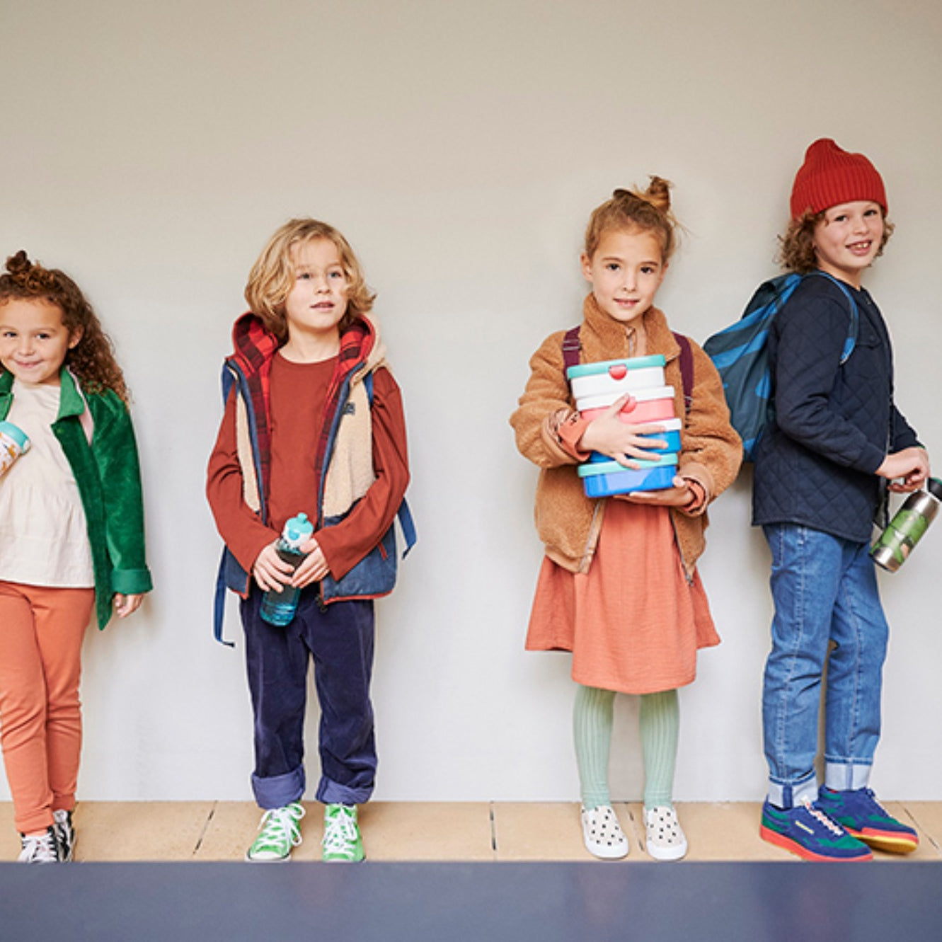 Butelka termiczna Mepal dla dzieci – stal nierdzewna, słomka i uchwyt, wzór: sailors