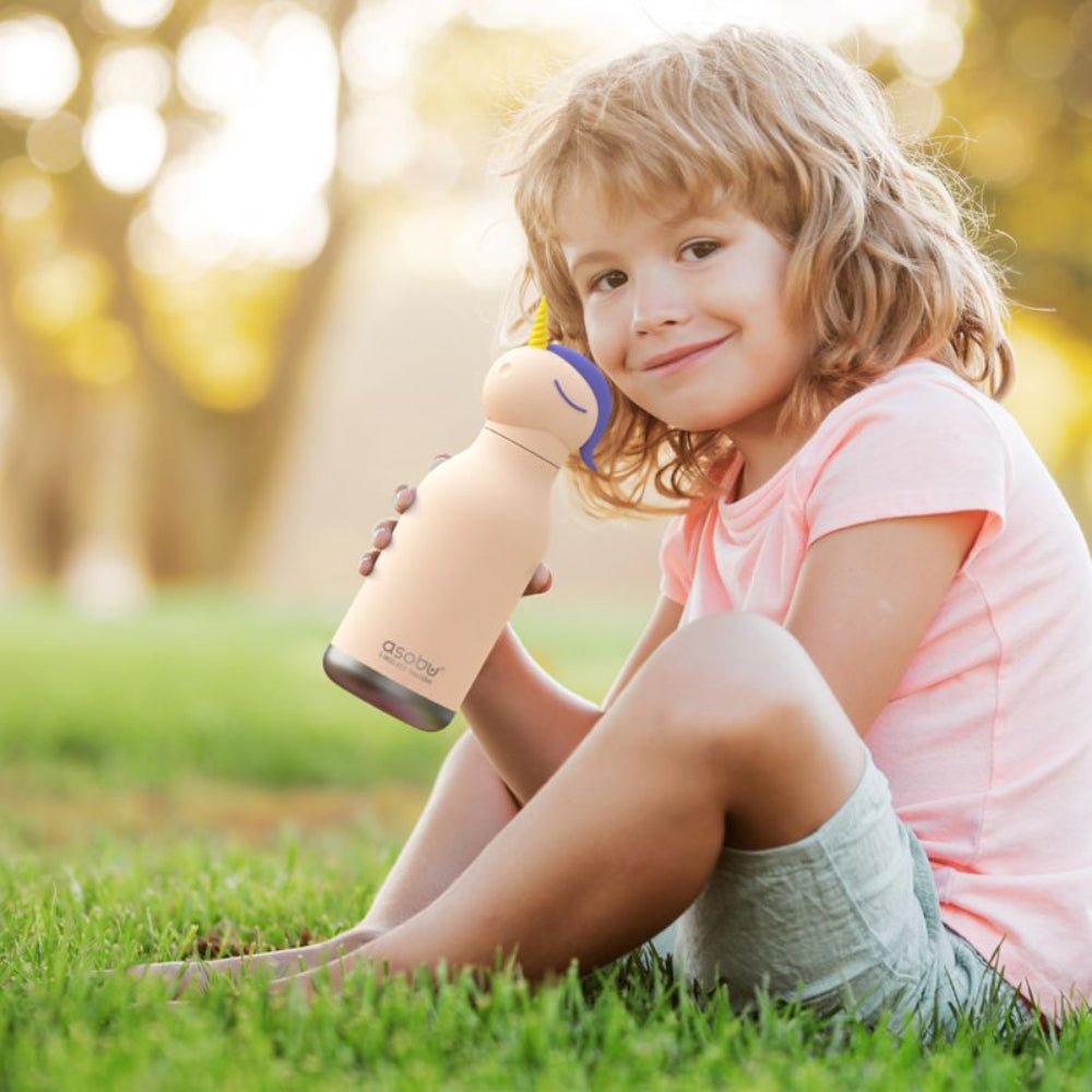 Asobu Bestie Bottle – różowa butelka termiczna 460 ml dla dzieci, uroczy wzór jednorożca, słomka, stal nierdzewna, izolacja termiczna.