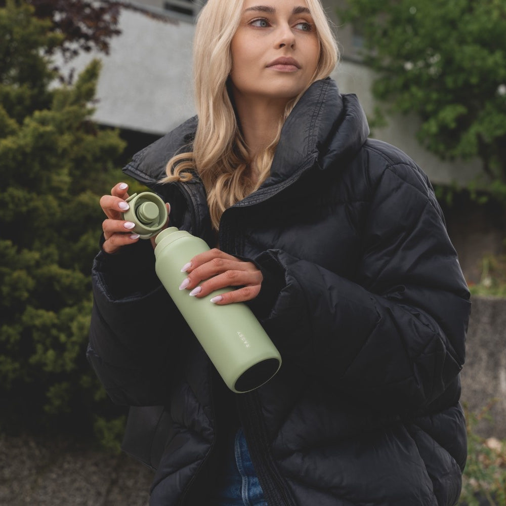 Ragsy Moshi Sage – ceramiczna butelka termiczna 600 ml do szkoły i pracy