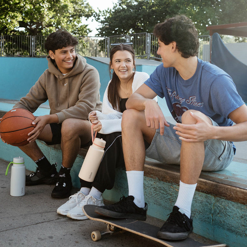 Butelka termiczna z ustnikiem B.BOX – potrójna izolacja, ustnik i wygodny uchwyt, kolor: brzoskwiniowy