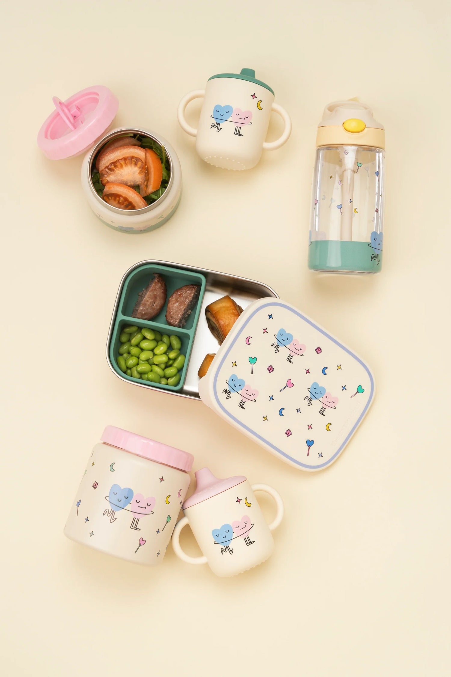 The Cotton Cloud Dancing Hearts 480 ml – bidon dla dzieci, odporny na upadki, lekki i wygodny w użyciu, wzór: serduszka