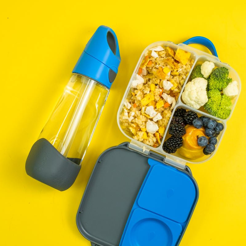 Butelka tritanowa ze słomką B.Box Blue Slate – szczelna, z silikonową słomką i zamknięciem na przycisk, kolor: niebieski