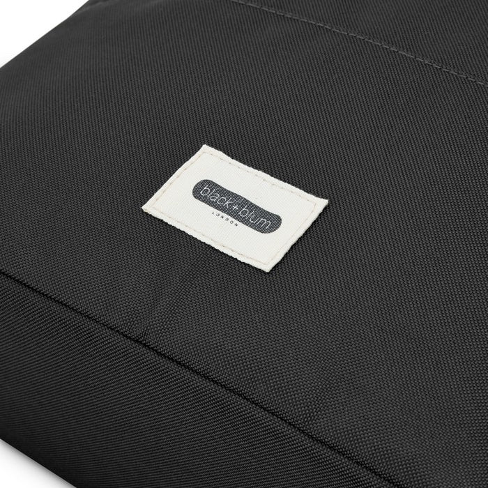 Black+Blum Insulated Tote Bag – czarna torba termiczna na lunch i przekąski, zapinana na zamek, pojemna i elegancka