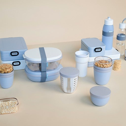 Lunch box Take A Break Mepal - , duża pojemność, z widelcem i wyjmowanymi pojemnikami, wyprodukowano w Europie