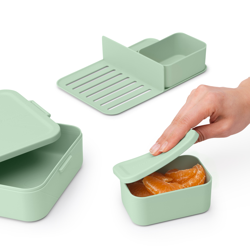 Lunchbox Brabantia Make & Take 2 L z przegródkami i dodatkowymi pojemnikami, szczelny, nadaje się do mikrofalówki, zamrażarki i zmywarki, ekologiczny, kolor: zielony