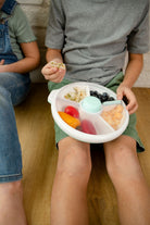GoBe Large Snack Spinner – pojemnik na przekąski, interaktywny, szczelny i łatwy w obsłudze, kolor: macaron blue