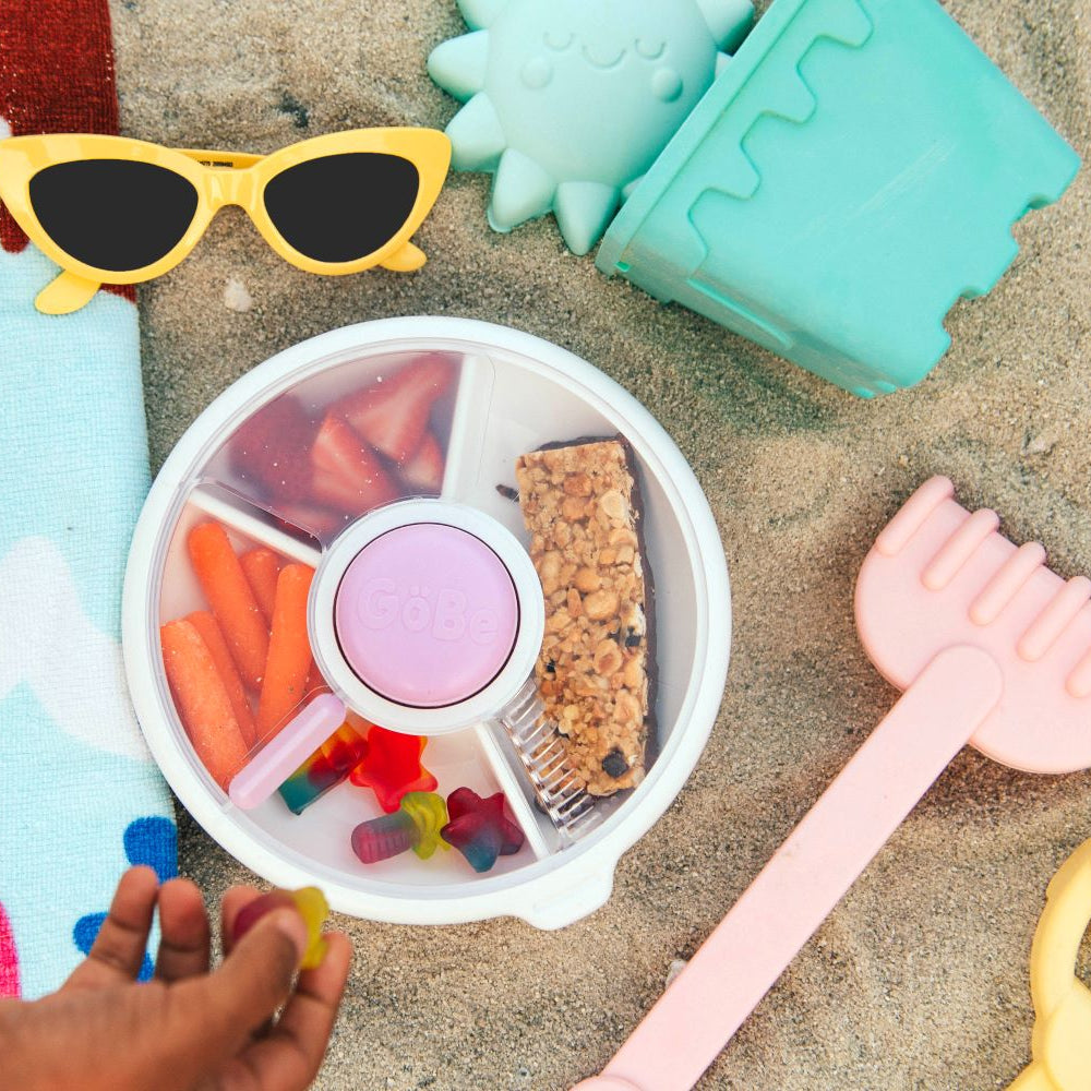 GoBe Large Snack Spinner – pojemnik na przekąski, interaktywny, szczelny i łatwy w obsłudze, kolor: taro purple