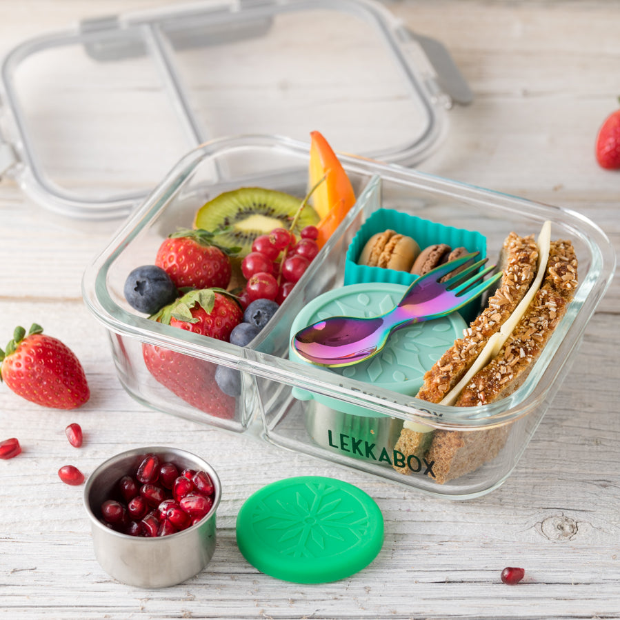 LEKKABOX® Dipper – zestaw 2 stalowych pojemników 50 ml i 100 ml na sosy, dipy i przyprawy, z szczelnymi silikonowymi pokrywkami.