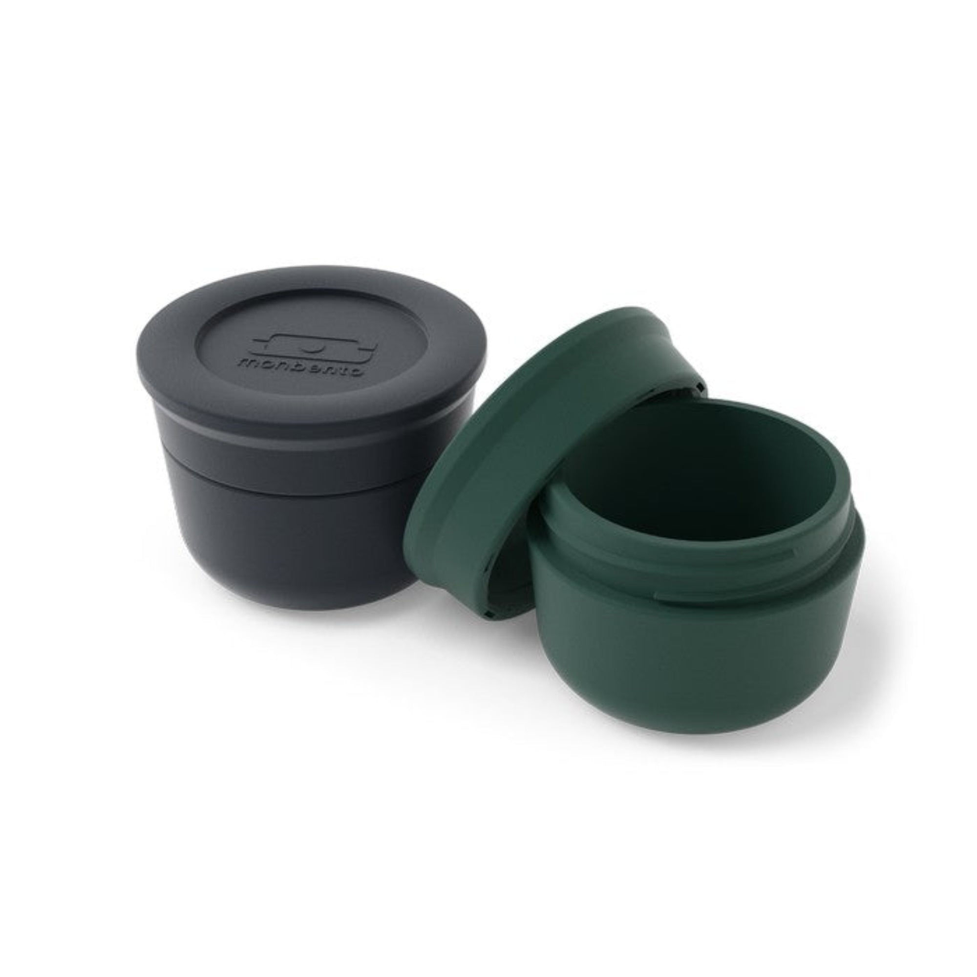 Monbento Temple S Onyx/ Green – zestaw 2 pojemników po 10 ml. Idealne na sosy i dipy, szczelne, kompaktowe, bez BPA, do mikrofalówki i zmywarki