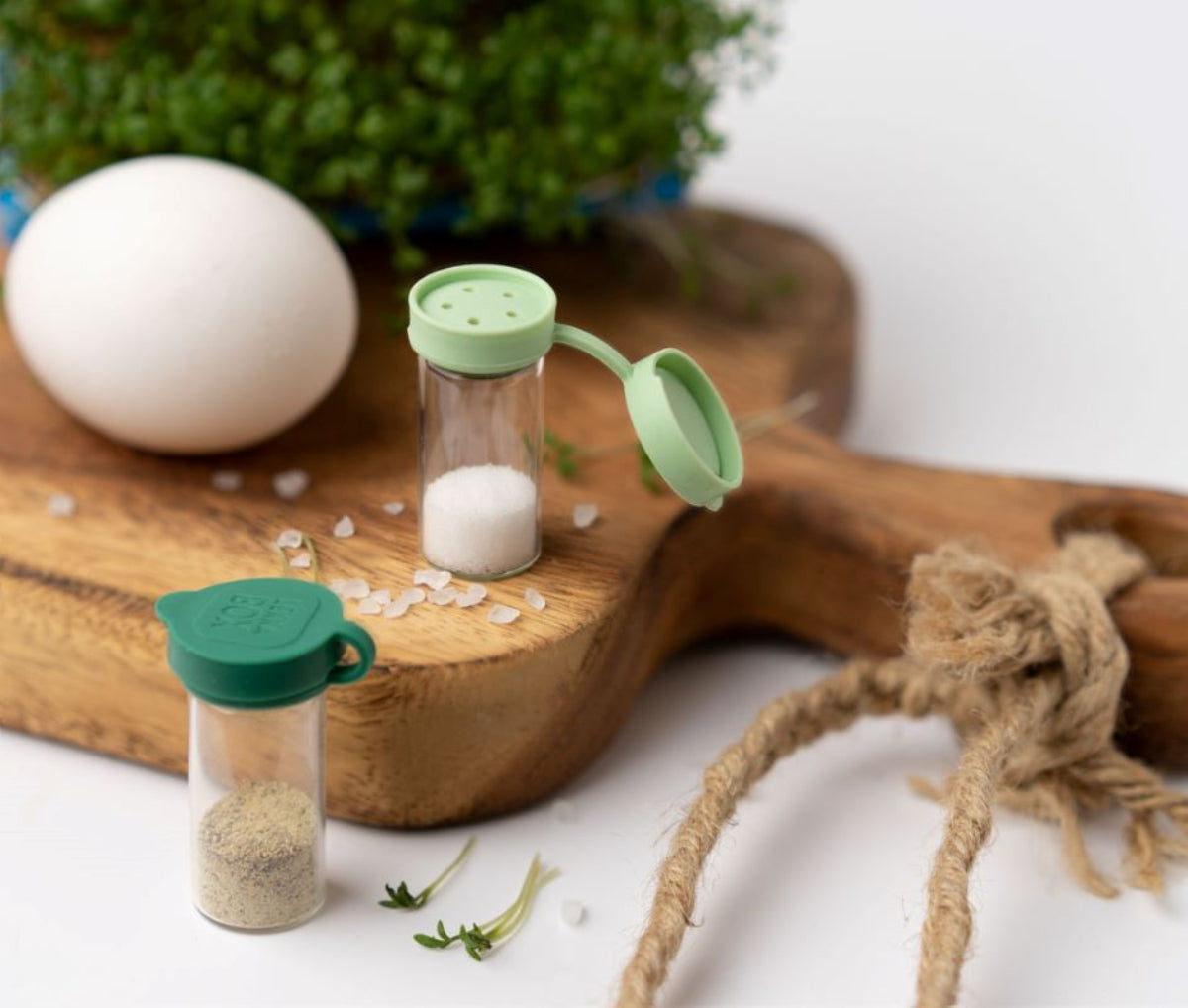 Mini pojemniczki LEKKABOX® Salty – szklane, szczelne, z zielonymi pokrywkami, idealne na przyprawy do lunchboxa, pracy i podróży