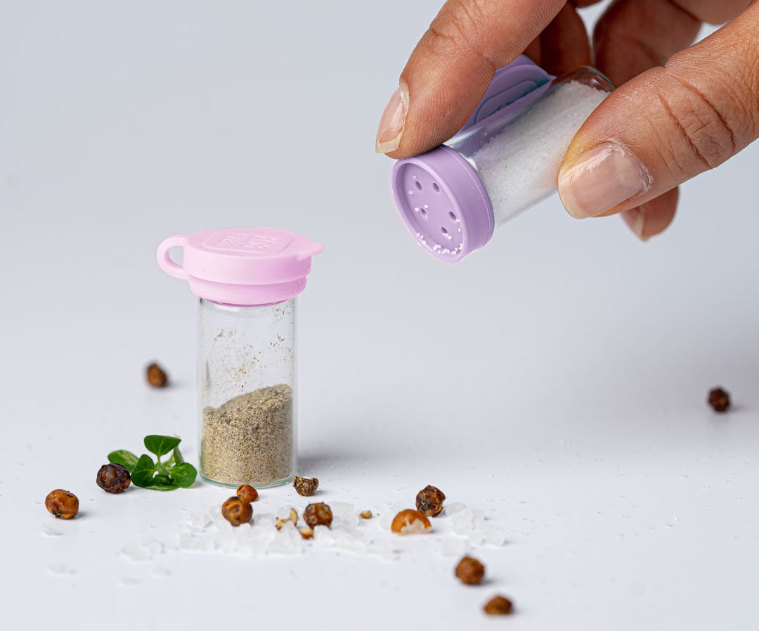 Mini pojemniczki LEKKABOX® Salty – szklane, szczelne, z fioletowymi pokrywkami, idealne na przyprawy do lunchboxa, pracy i podróży