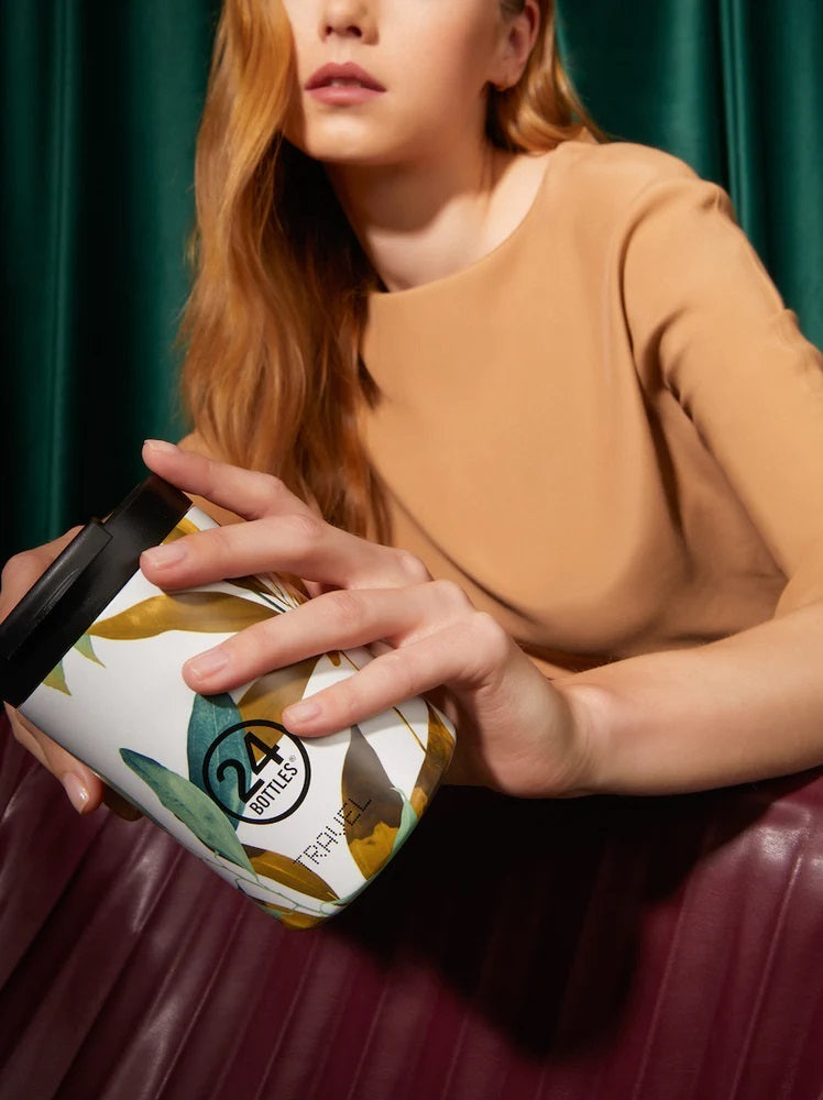 Kubek termiczny 24Bottles Tivoli – 350 ml, stal nierdzewna, szczelny, trzyma ciepło 6 h i zimno 24 h.