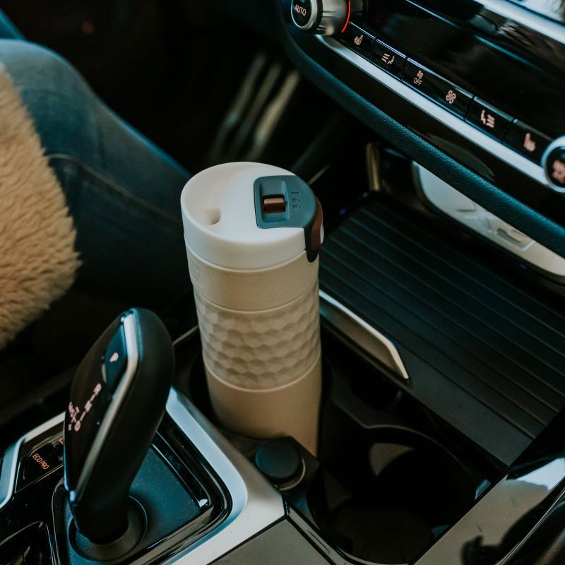 Kambukka Etna Grip Barely Beige 500 ml – stalowy kubek termiczny, nakrętka 3w1, szczelny i stylowy, utrzymuje ciepło do 9h