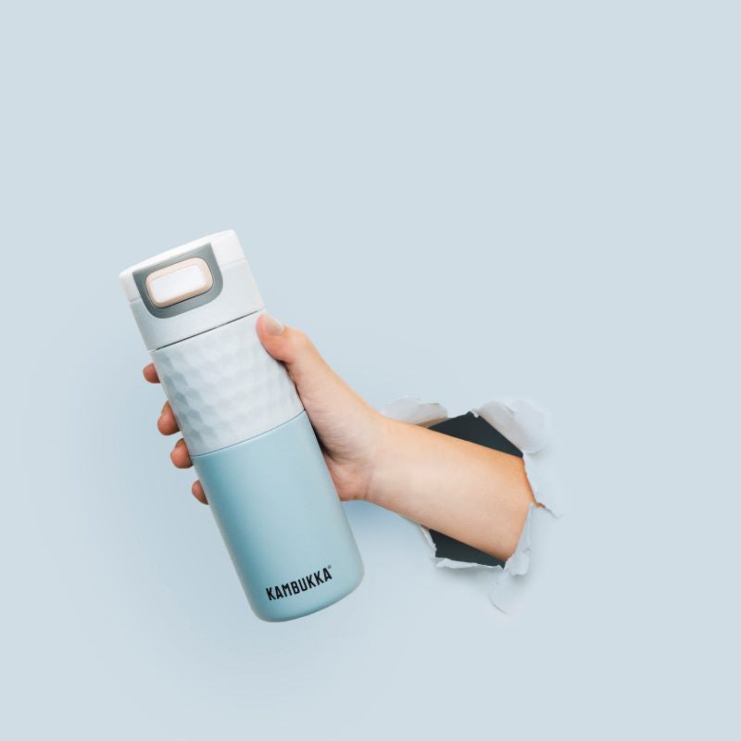 Kambukka Etna Breezy Blue 500 ml – stalowy kubek termiczny, nakrętka 3w1, szczelny i stylowy, utrzymuje ciepło do 9h