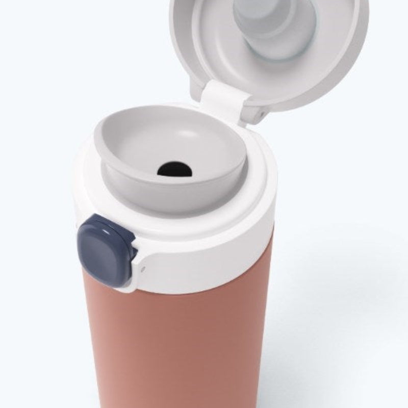 Kubek termiczny Monbento Pop – idealny do szkoły, pracy i na trening. Lekki, szczelny, bez BPA, z izolacją próżniową do 12 godzin, kolor: różowy