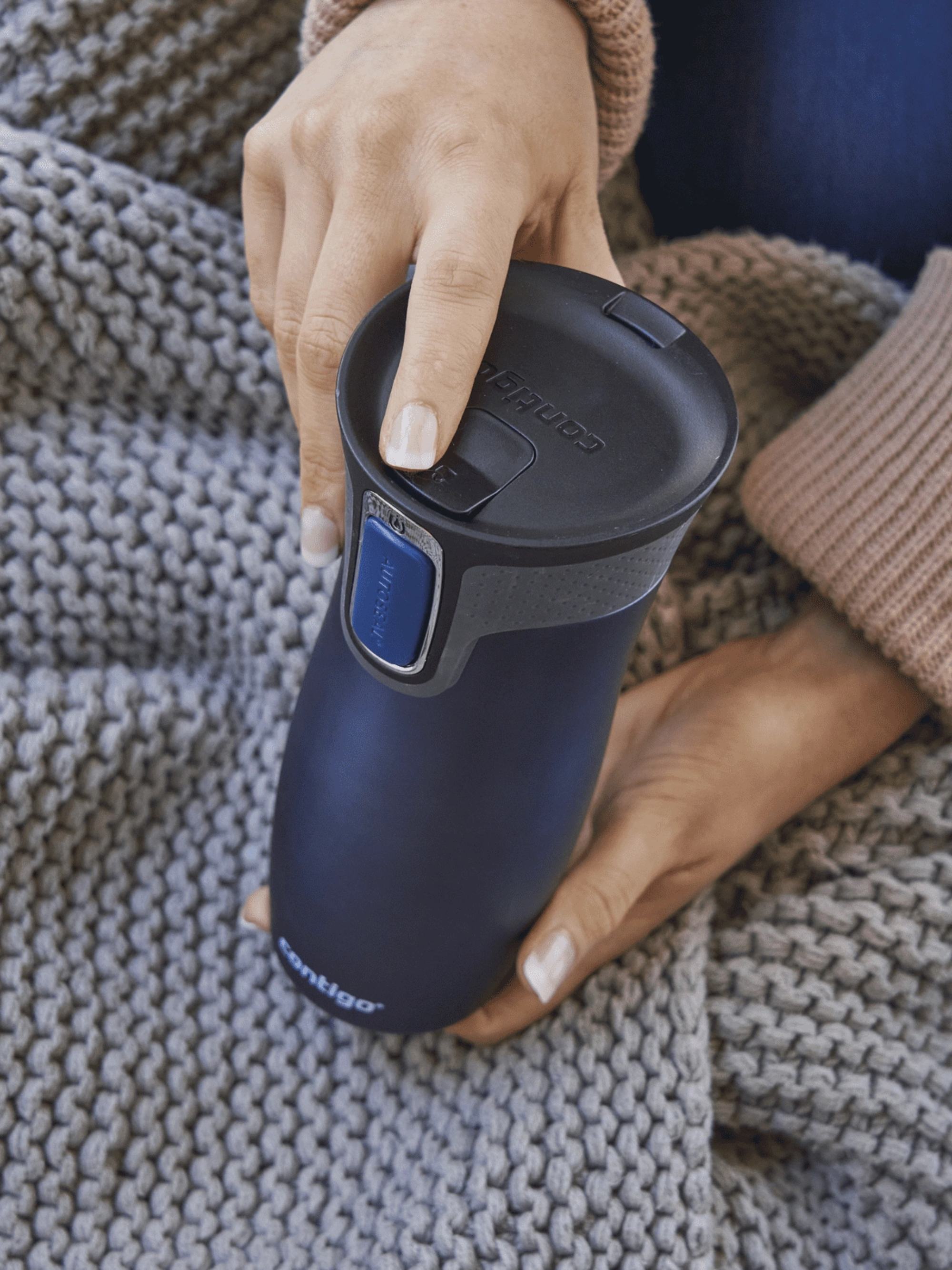 Kubek termiczny Contigo West Loop 470 ml – 100% szczelny, utrzymuje ciepło do 5 h i zimno do 12 h, idealny w podróży, kolor: granatowy