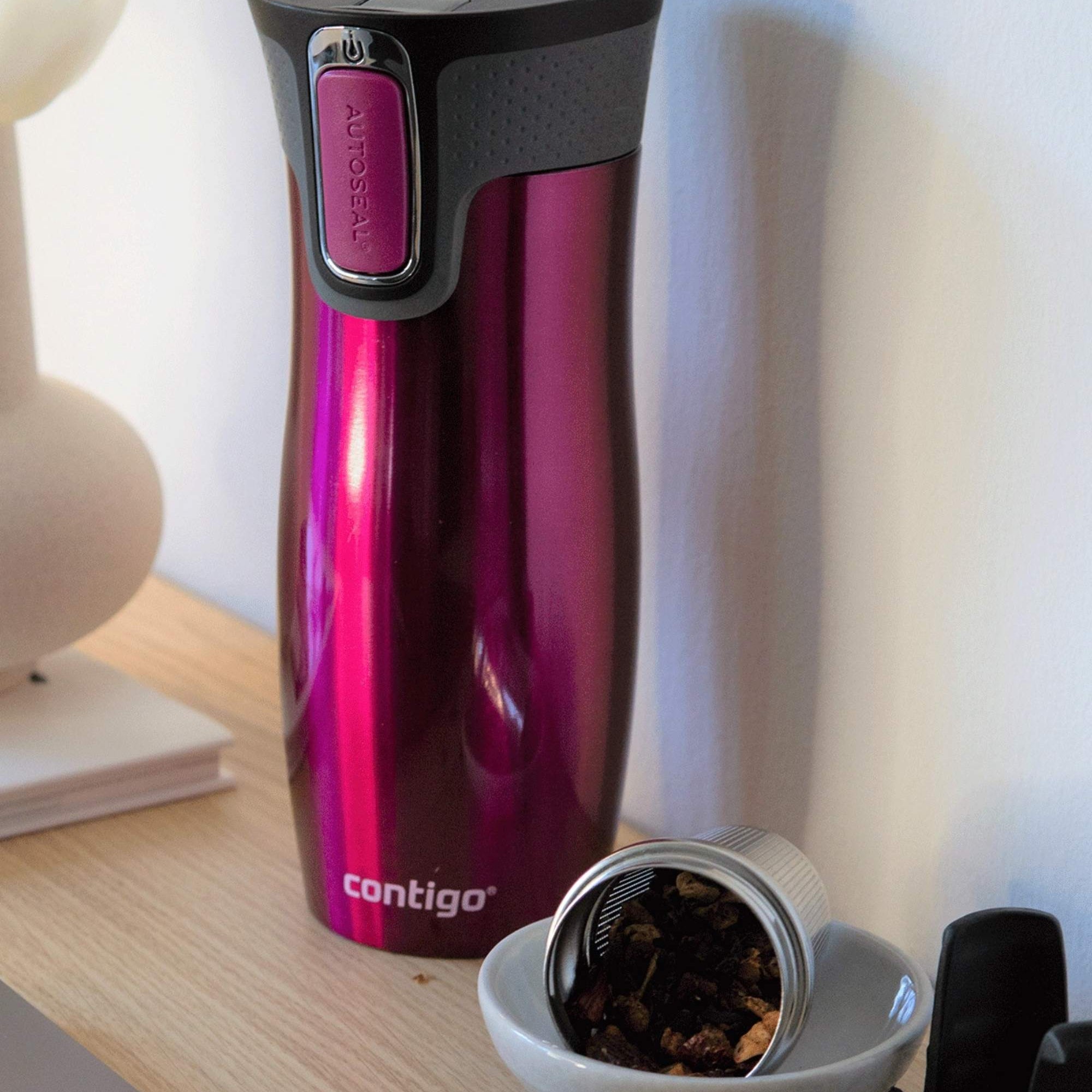 Kubek termiczny Contigo West Loop 470 ml – 100% szczelny, utrzymuje ciepło do 5 h i zimno do 12 h, idealny w podróży, kolor: malinowy