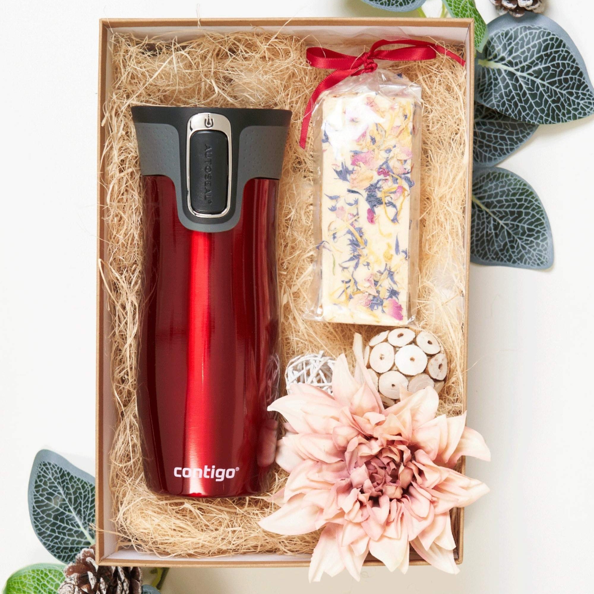 Kubek termiczny Contigo West Loop 470 ml – 100% szczelny, utrzymuje ciepło do 5 h i zimno do 12 h, idealny w podróży, kolor: czerwony