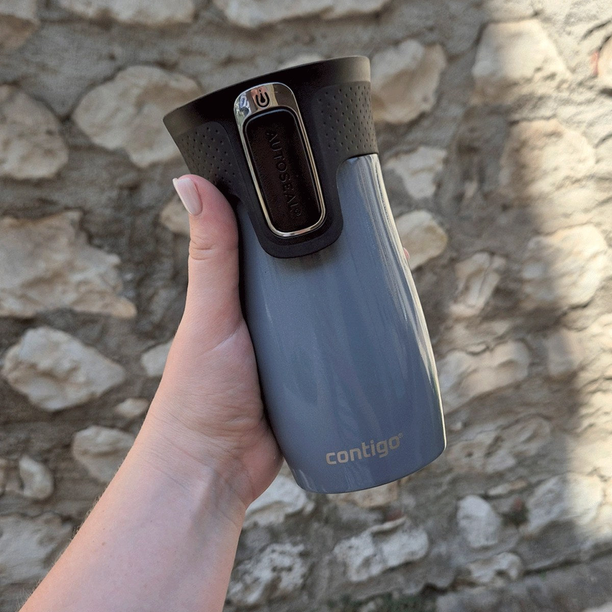 Kubek termiczny Contigo West Loop mini 300 ml – 100% szczelny, utrzymuje ciepło do 5 h i zimno do 12 h, idealny w podróży, kolor: niebieski