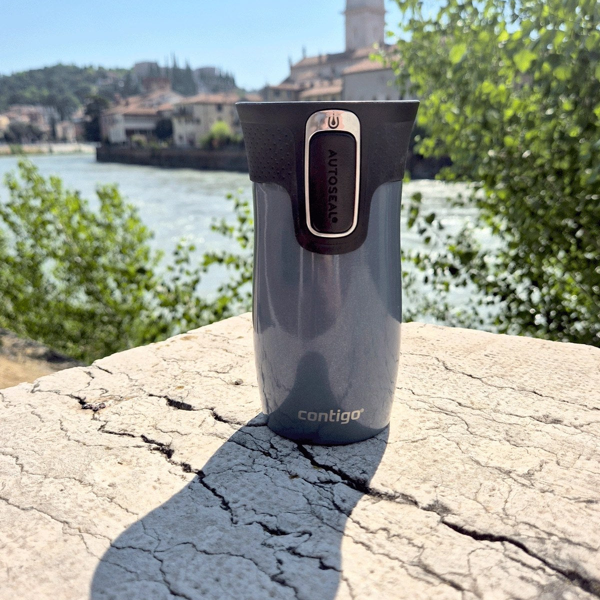 Kubek termiczny Contigo West Loop mini 300 ml – 100% szczelny, utrzymuje ciepło do 5 h i zimno do 12 h, idealny w podróży, kolor: niebieski