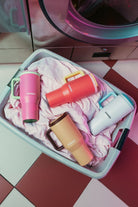 Kambukka Rio Bubblegum Mint – kubek termiczny 950 ml, stal 18/8, chłód 24 h, picie klasyczne lub przez słomkę, szczelny, pasuje do uchwytów auta, kolor: różowy