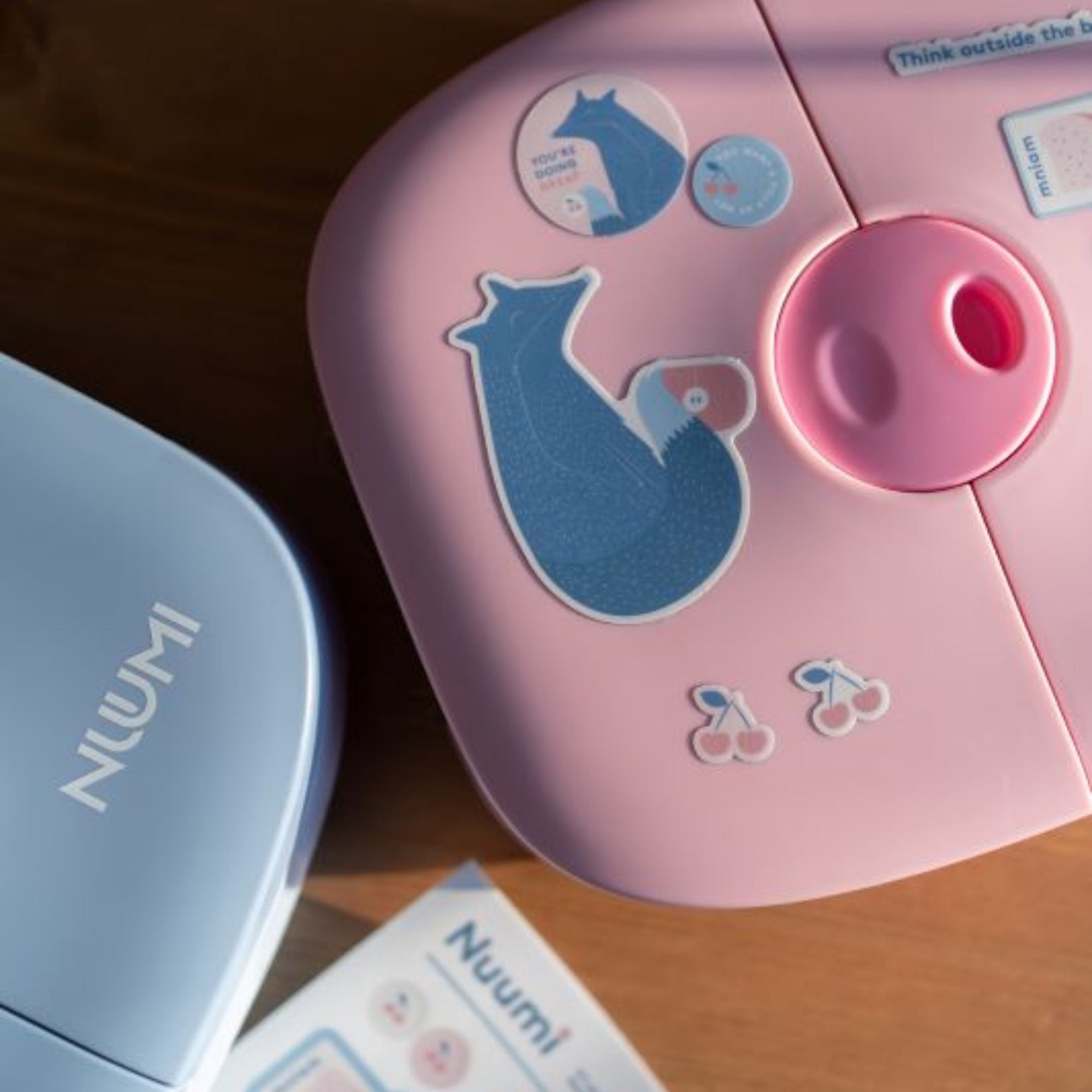 Zestaw wodoodpornych naklejek Nuumi – idealny do butelek, bidonów i lunchboxów, motyw: lis