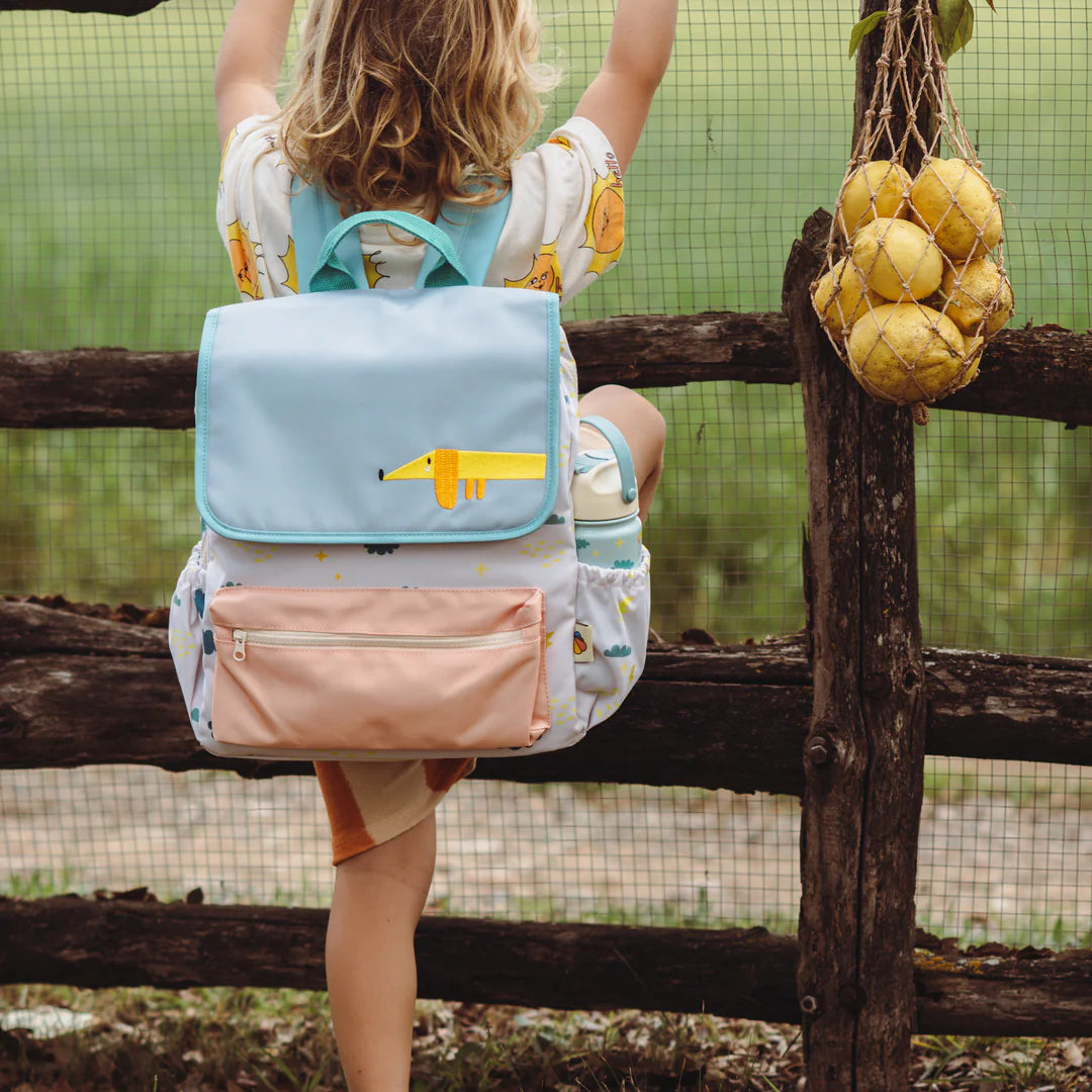 Plecak The Cotton Cloud – lekki, pojemny, z regulowanymi szelkami i kieszenią na bidon, idealny do przedszkola i szkoły, wzór: pies