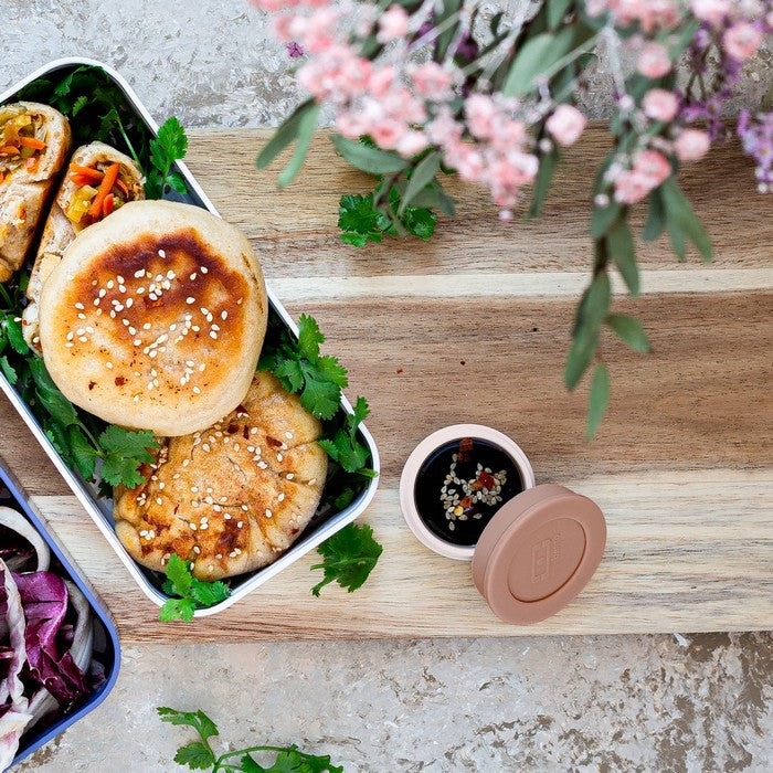 Monbento Temple L Moka – szczelny pojemnik 35 ml na sosy, dipy i jogurty. Kompatybilny z bento boxami, bez BPA, do mikrofalówki i zmywarki, kolor: różówy