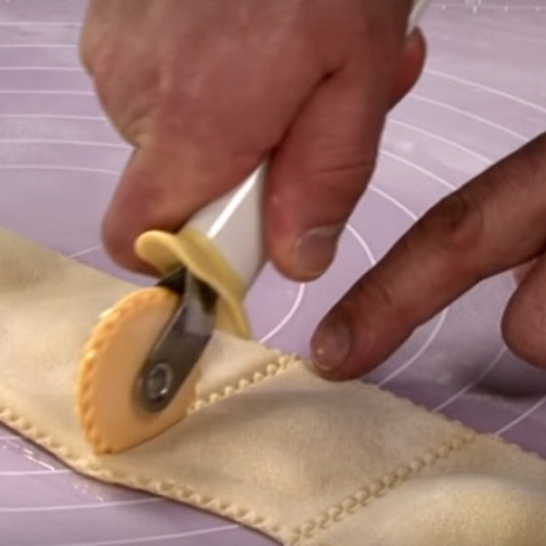 Tescoma DELÍCIA radełko do ciasta – do pierogów i ravioli, stal nierdzewna, ergonomiczne, trwałe, do zmywarki