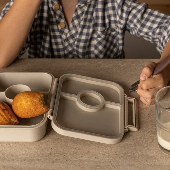 Citron Snack Box Vehicles tritanowy pojemnik na przekąski - 3 przegródki, szczelny, łączony silikon, bez BPA, wzór: pojazdy