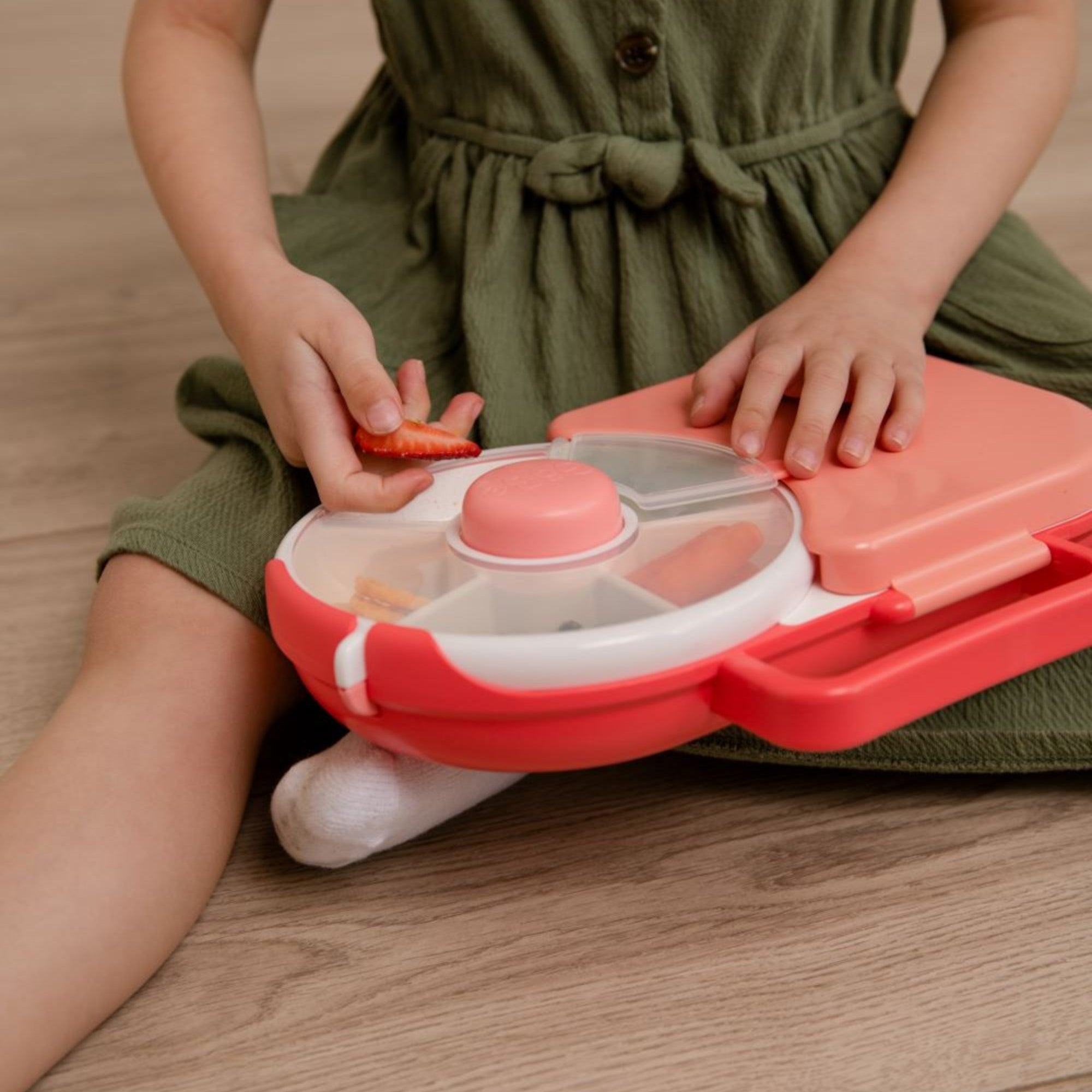 Śniadaniówka GoBe 2w1 – lunchbox i pojemnik na przekąski dla dzieci, interaktywny, do szkoły i przedszkola, kolor: watermelon pink