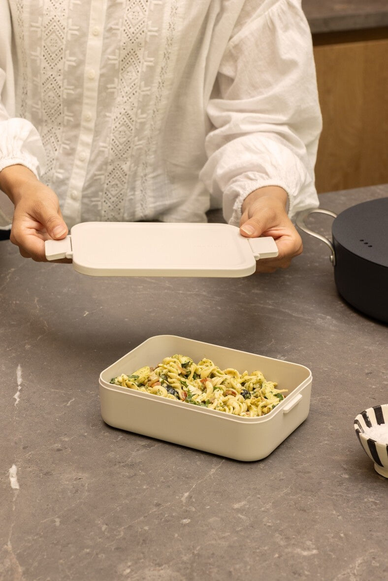 Lunchbox Brabantia Make&Take Soft Beige – 1,1 l, szczelny, trwały, nadaje się do mikrofalówki, zmywarki i zamrażarki, ekologiczny, kolor: beżowy