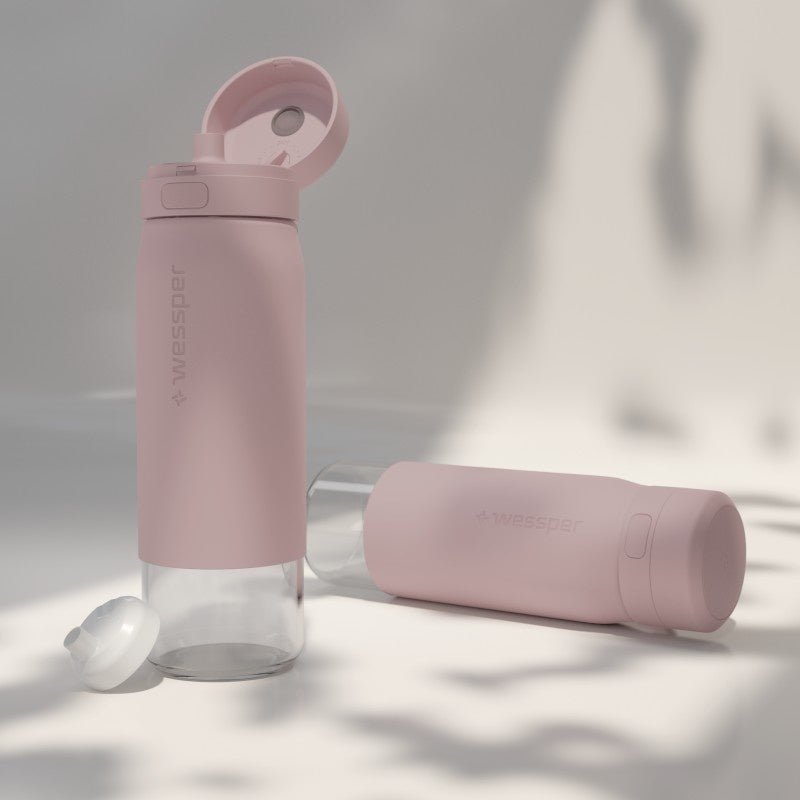 Wessper B2 GLASS Actitex™ 700 ml – szklana butelka filtrująca, redukuje chlor, szczelna, z licznikiem filtra, różowa
