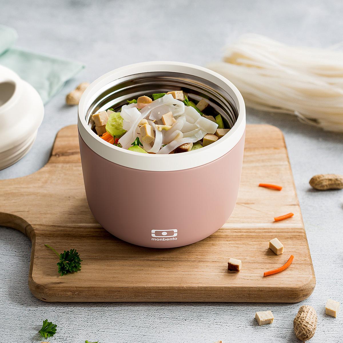 Monbento Element Pink Moka– termos obiadowy 550 ml. Utrzymuje ciepło do 10 h, 100% szczelny, stal nierdzewna 316. Idealny na zupy i obiady w podróży, kolor: różowy